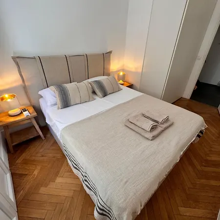 公寓 Elegant Central Flat With Private Terrace In 尼斯