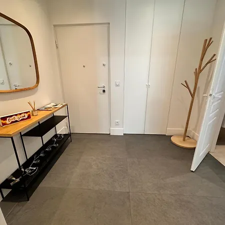 Elegant Central Flat With Private Terrace In Апартаменты