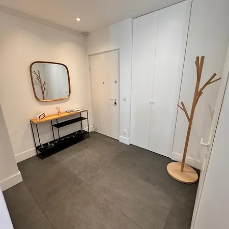 Apartmán Elegant Central Flat With Private Terrace In Nice